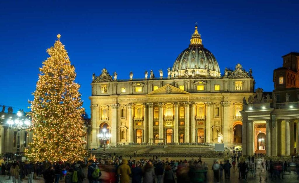 Three Christmas Traditions In Italy: Food, Family And That Weird Bread 