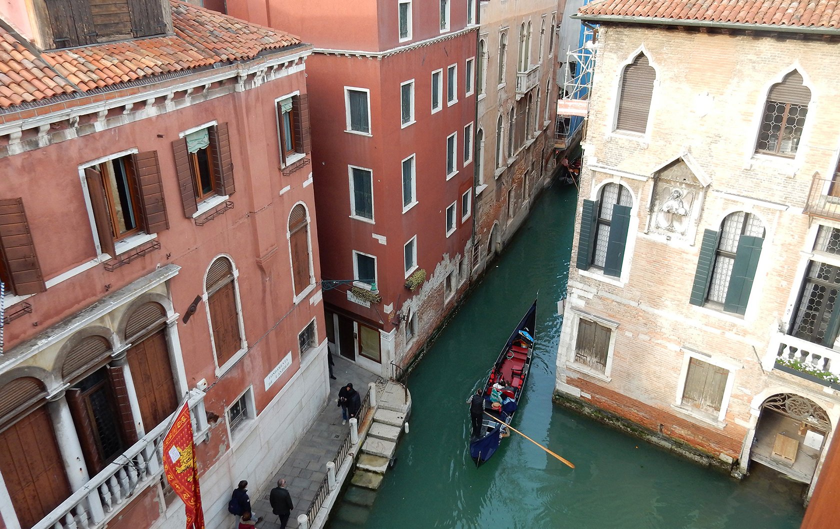 Venice boat tours and vacation rentals